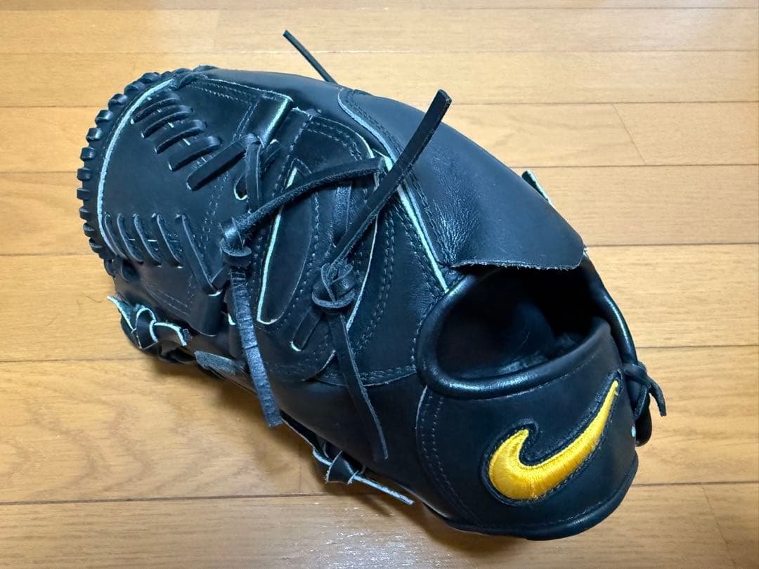 ナイキ NIKE 硬式 DIAMOND EDGE J 投手用　左投げ　左