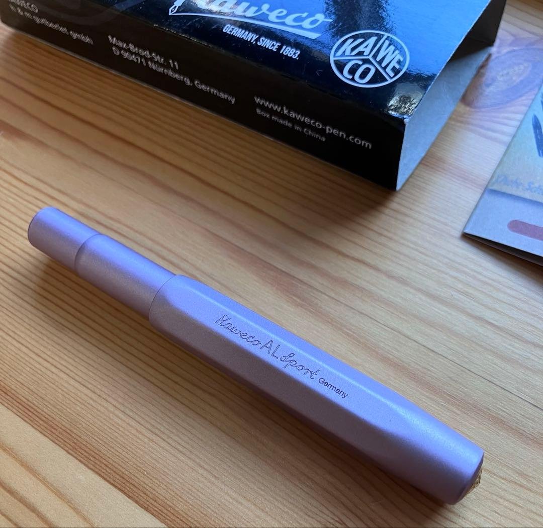 カヴェコ ALスポーツ万年筆 限定版ライラック、ファインニブ